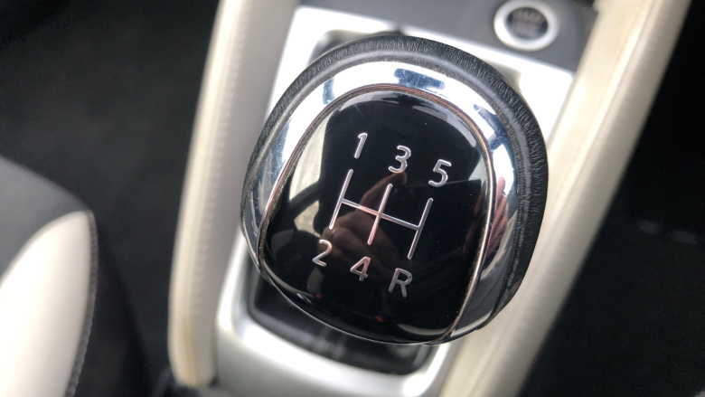 Nissan Micra 1.0 IG-T 100 Tekna 5dr Petrol Hatchback